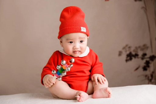 涉县六个月宝宝总是摇头